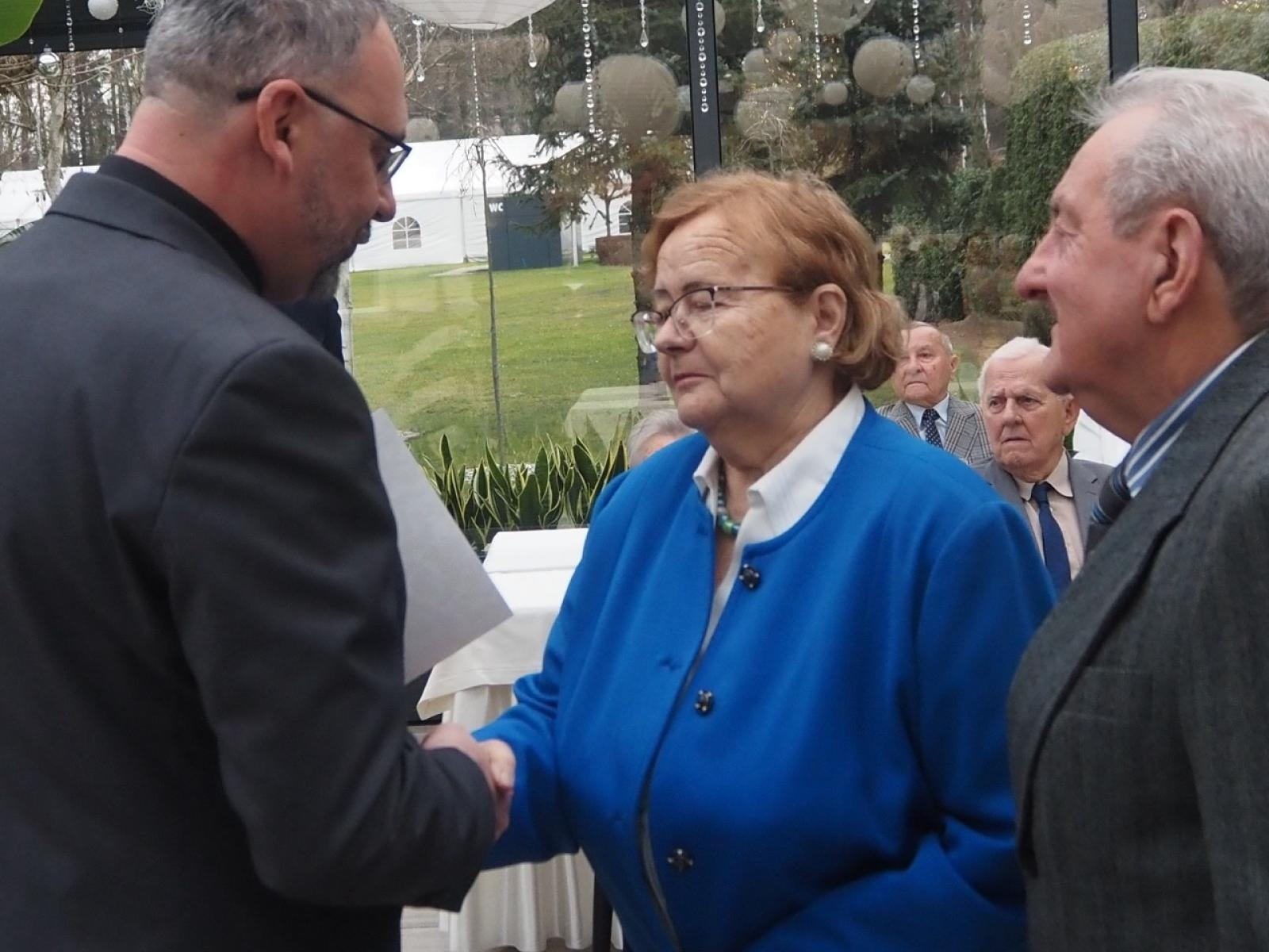 Zdjęcie w galerii na portalu naszraciborz.pl: Dwadzieścia par z gminy Nędza świętowało złote, diamentowe i żelazne gody [FOTO i WIDEO] wiadomości z regionu
