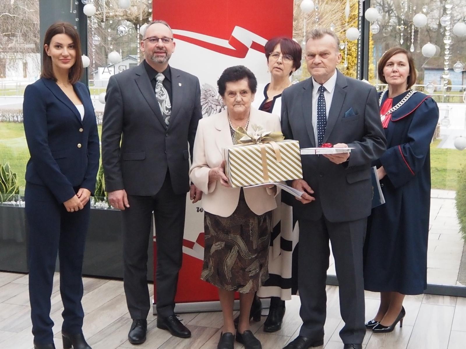 Zdjęcie w galerii na portalu naszraciborz.pl: Dwadzieścia par z gminy Nędza świętowało złote, diamentowe i żelazne gody [FOTO i WIDEO] wiadomości z regionu