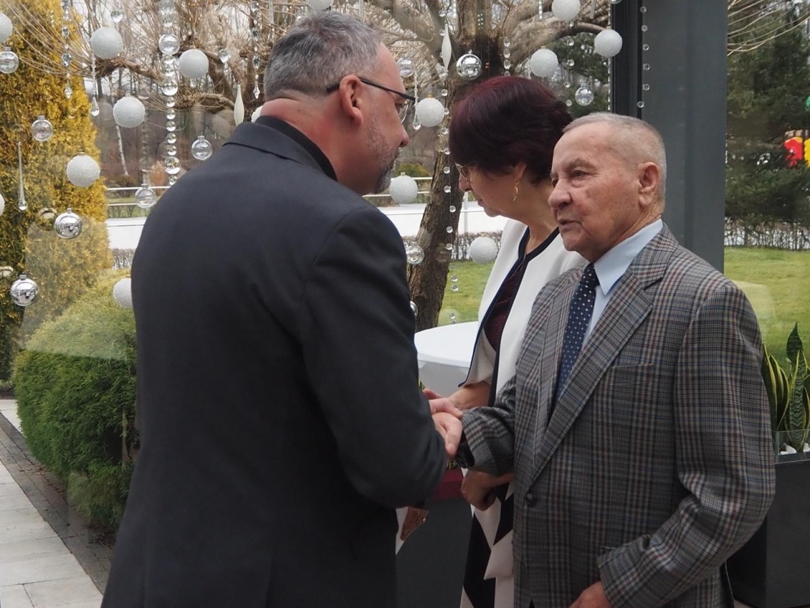 Zdjęcie w galerii na portalu naszraciborz.pl: Dwadzieścia par z gminy Nędza świętowało złote, diamentowe i żelazne gody [FOTO i WIDEO] wiadomości z regionu