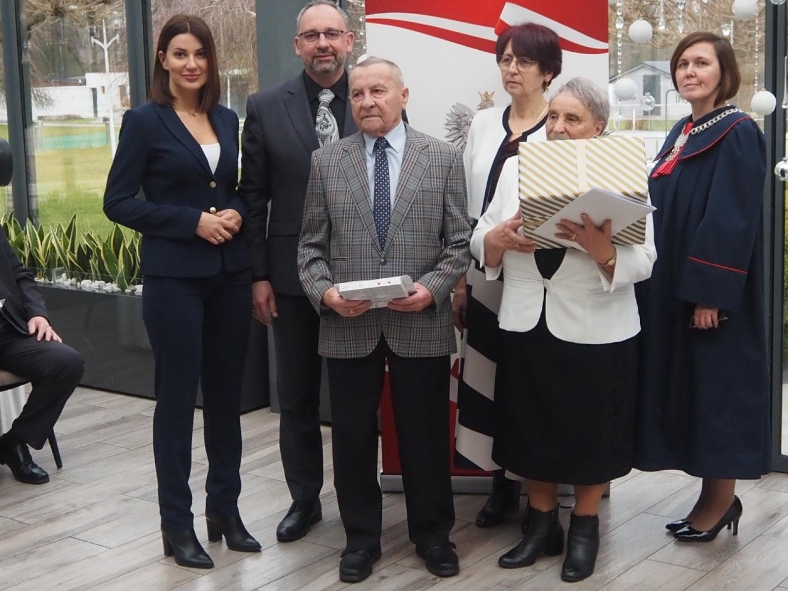 Zdjęcie w galerii na portalu naszraciborz.pl: Dwadzieścia par z gminy Nędza świętowało złote, diamentowe i żelazne gody [FOTO i WIDEO] wiadomości z regionu