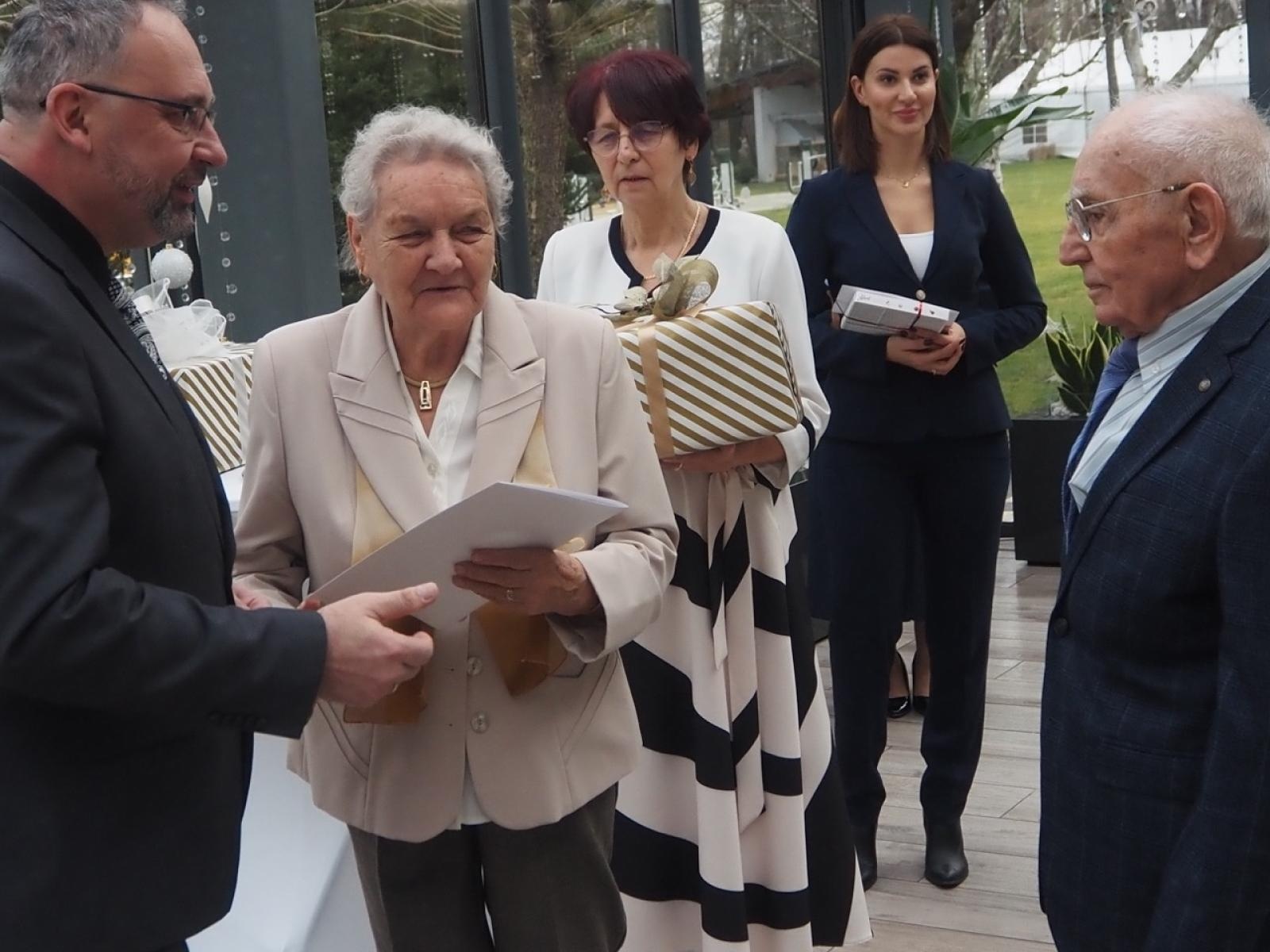 Zdjęcie w galerii na portalu naszraciborz.pl: Dwadzieścia par z gminy Nędza świętowało złote, diamentowe i żelazne gody [FOTO i WIDEO] wiadomości z regionu