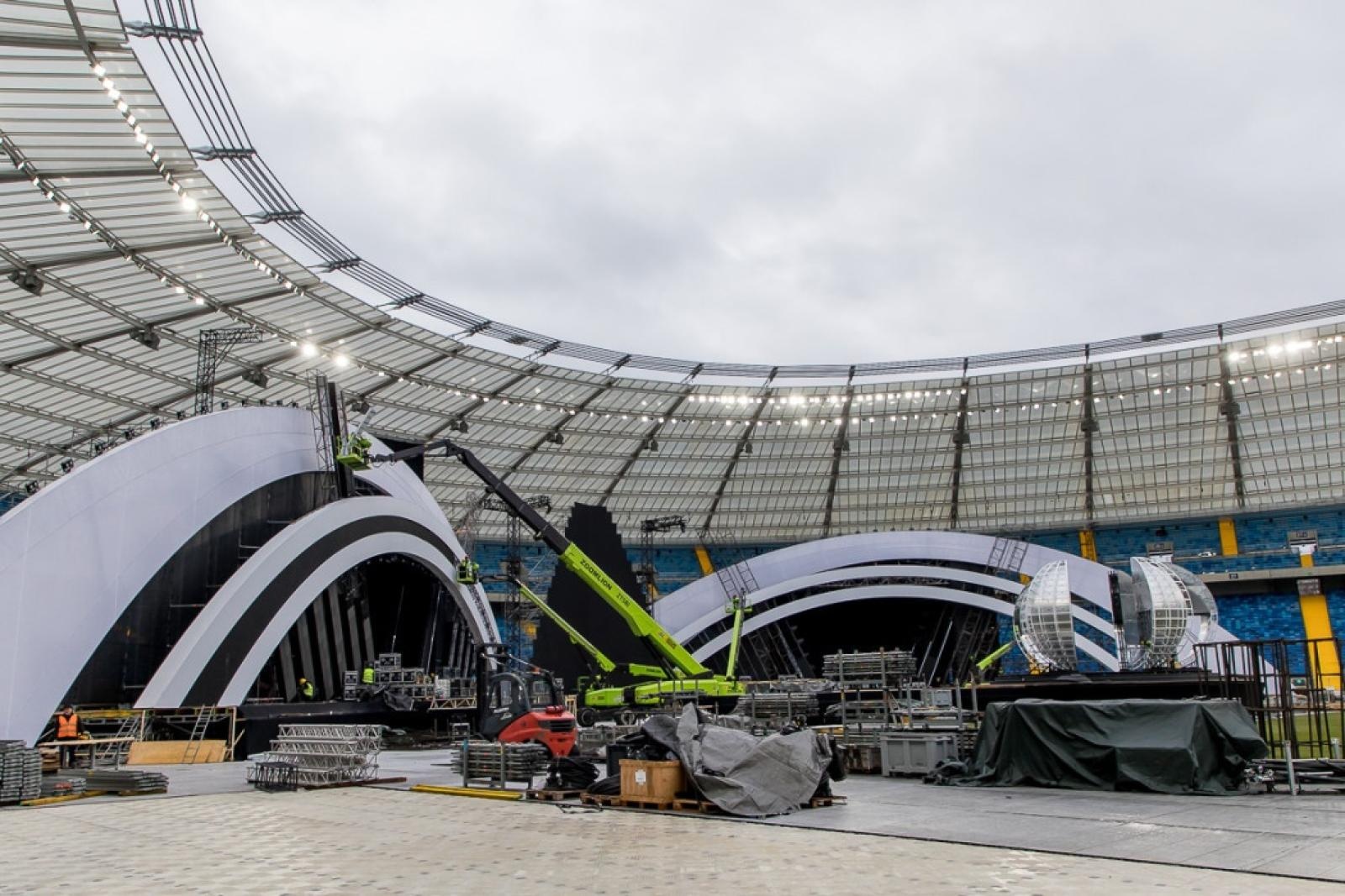 Zdjęcie w galerii na portalu naszraciborz.pl: Spektakularna scena i plejada muzycznych gwiazd. Śląskie ma przepis na najlepszą sylwestrową imprezę w Polsce wiadomości z regionu