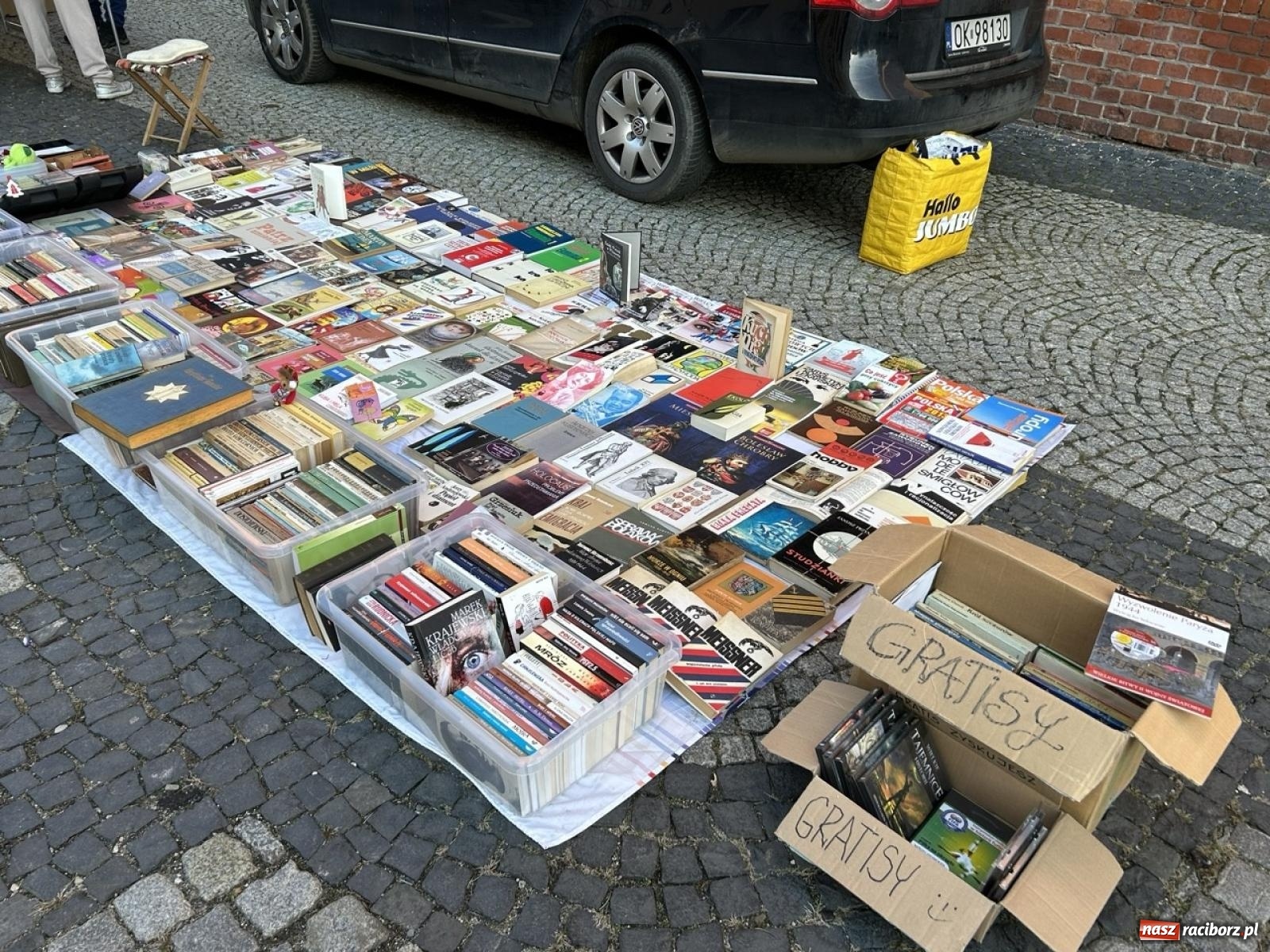 Zdjęcie w galerii na portalu naszraciborz.pl: Ostatni tegoroczny targ staroci w Raciborzu wiadomości z regionu