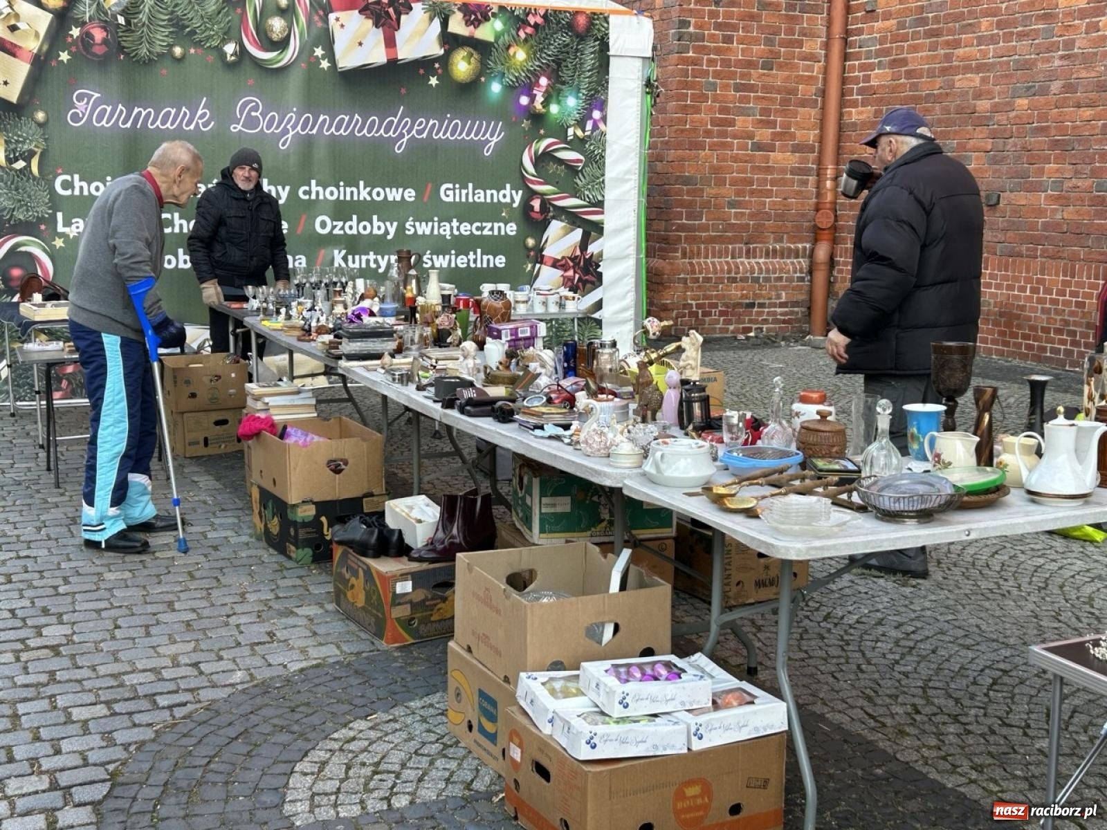 Zdjęcie w galerii na portalu naszraciborz.pl: Ostatni tegoroczny targ staroci w Raciborzu wiadomości z regionu