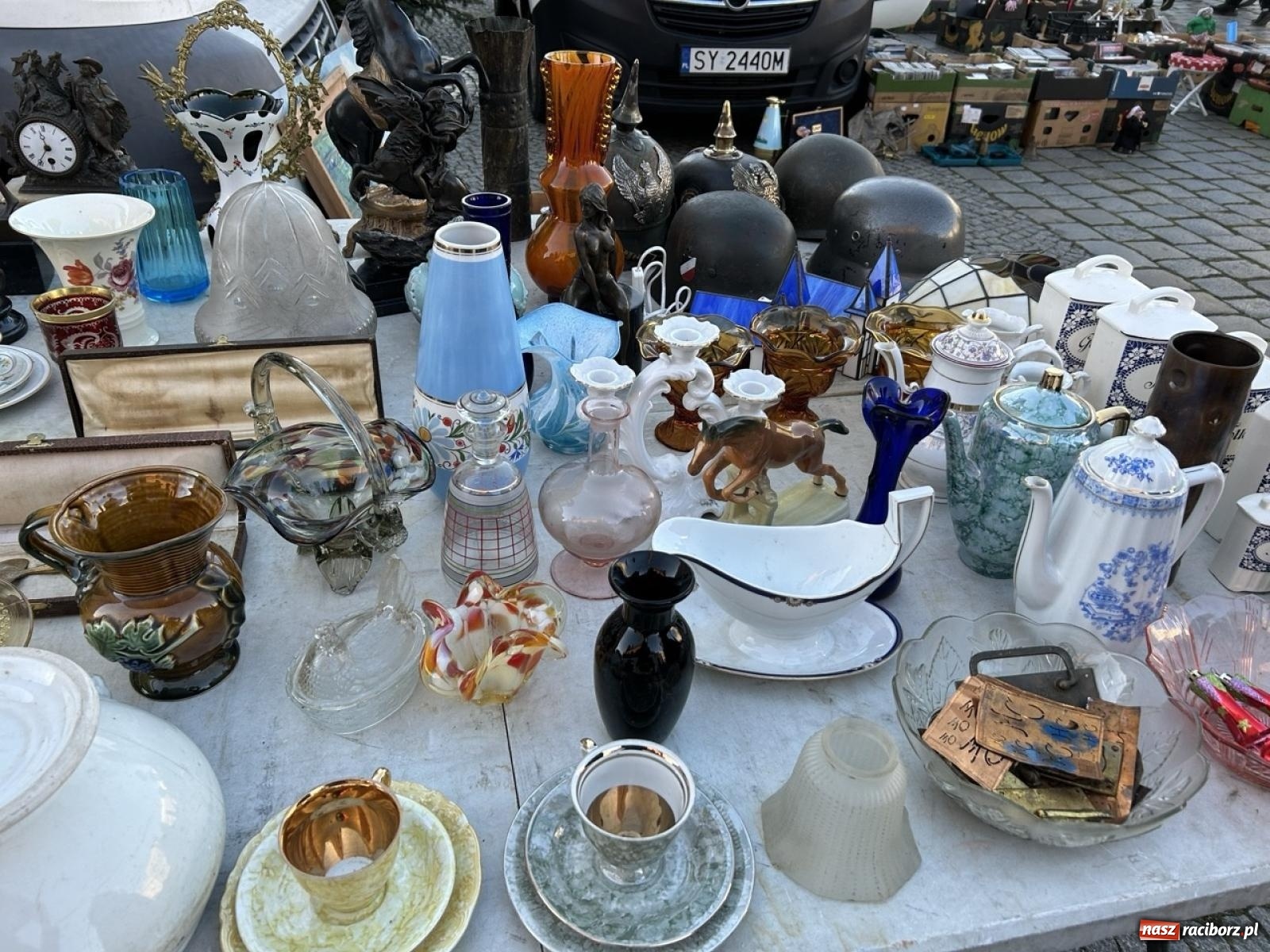 Zdjęcie w galerii na portalu naszraciborz.pl: Ostatni tegoroczny targ staroci w Raciborzu wiadomości z regionu