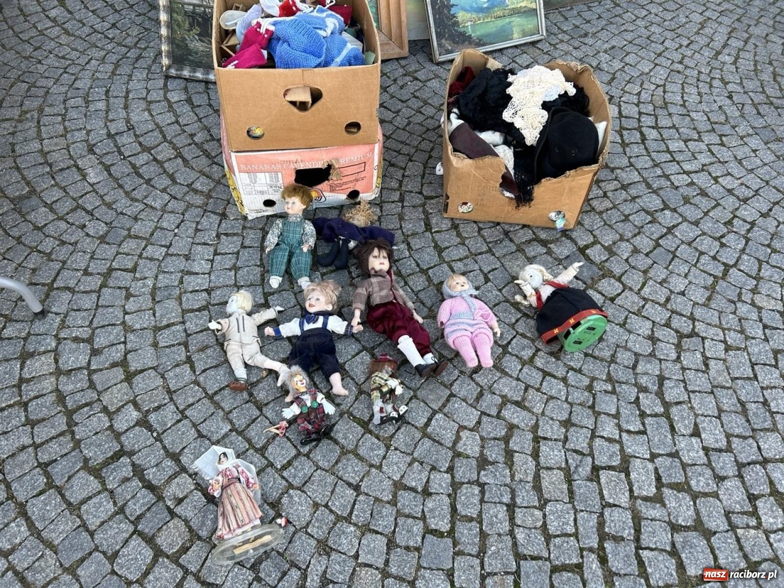 Zdjęcie w galerii na portalu naszraciborz.pl: Ostatni tegoroczny targ staroci w Raciborzu wiadomości z regionu