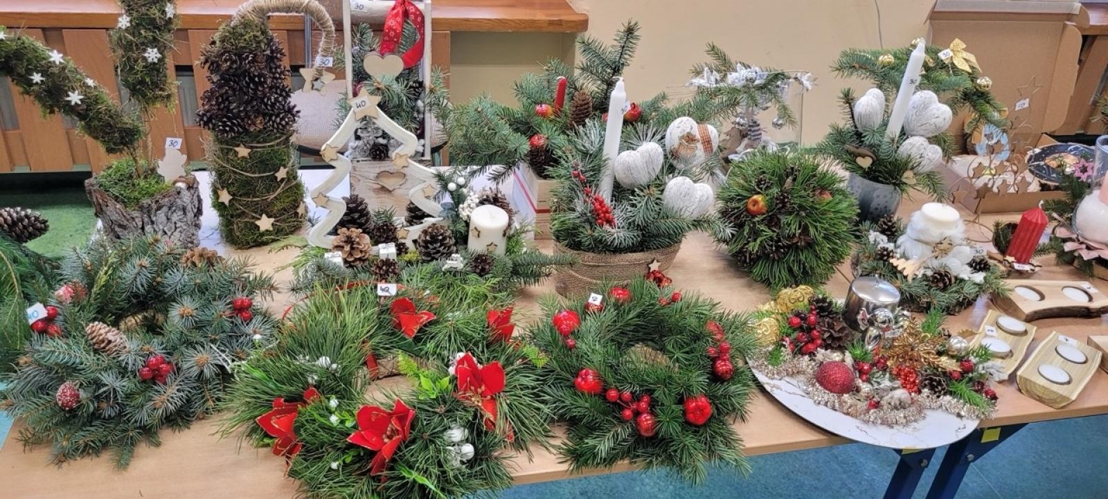 Zdjęcie w galerii na portalu naszraciborz.pl: Wyjątkowy kiermasz świąteczny w Przedszkolu nr 3 w Raciborzu wiadomości z regionu