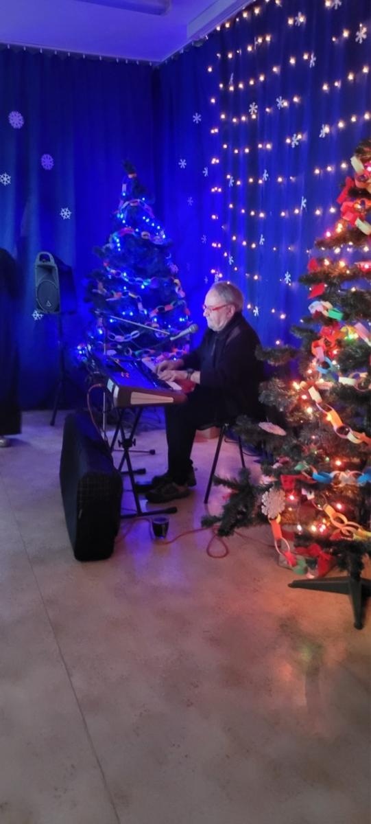 Zdjęcie w galerii na portalu naszraciborz.pl: Wyjątkowy kiermasz świąteczny w Przedszkolu nr 3 w Raciborzu wiadomości z regionu