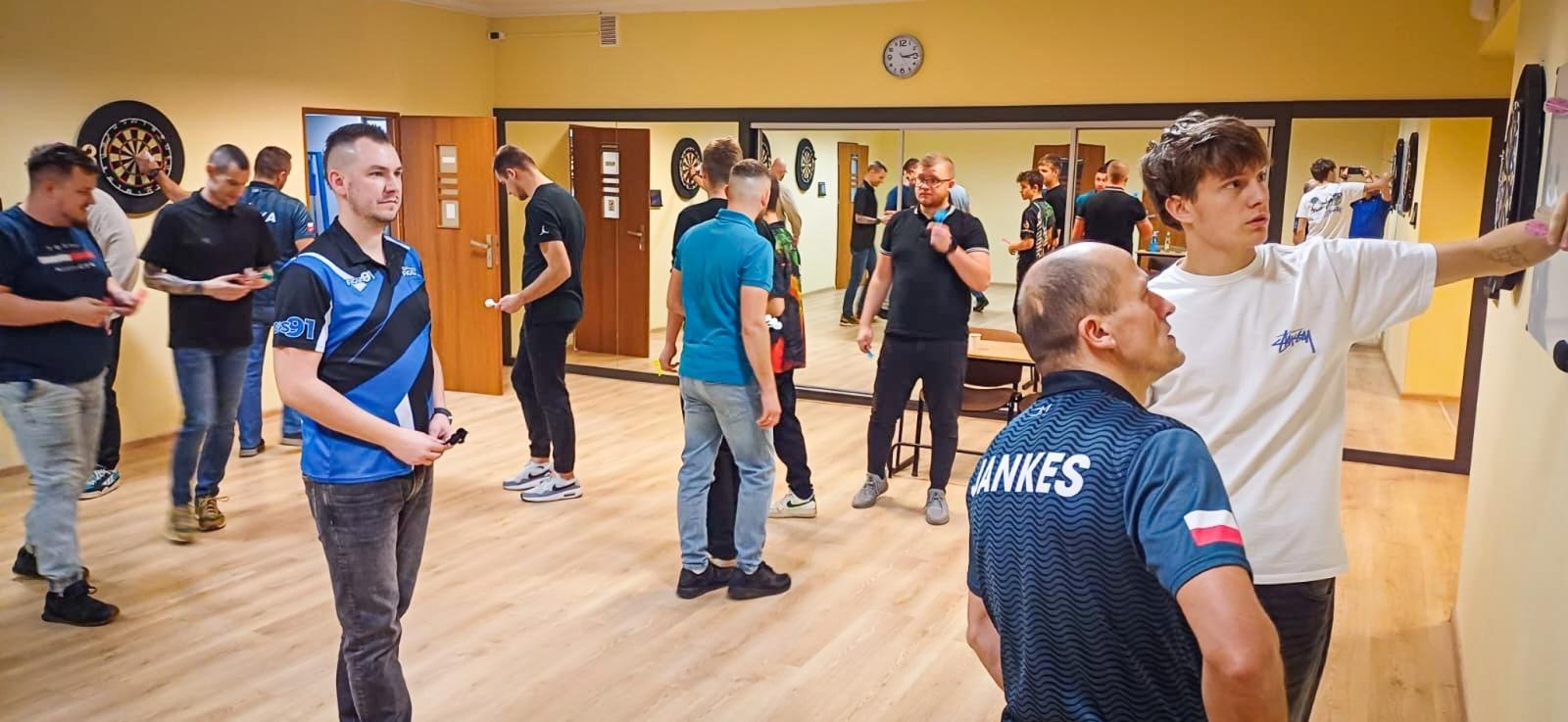 Zdjęcie w galerii na portalu naszraciborz.pl: X Runda Ligi Steel Darta Powiat Raciborski – Wyniki wiadomości z regionu