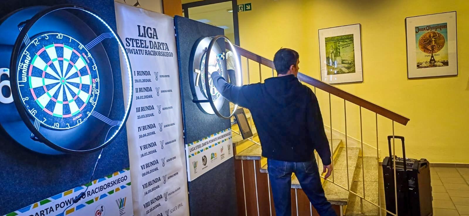 Zdjęcie w galerii na portalu naszraciborz.pl: X Runda Ligi Steel Darta Powiat Raciborski – Wyniki wiadomości z regionu