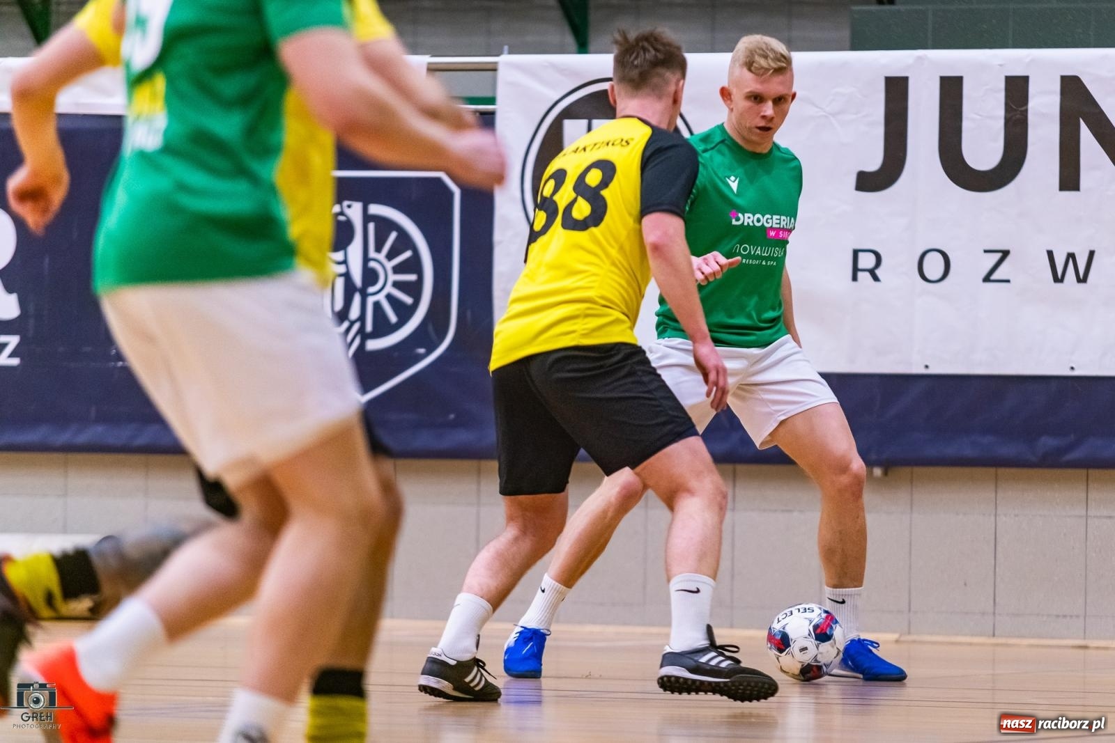 Zdjęcie w galerii na portalu naszraciborz.pl: Sobotnie emocje w HLPN [FOTO] wiadomości z regionu