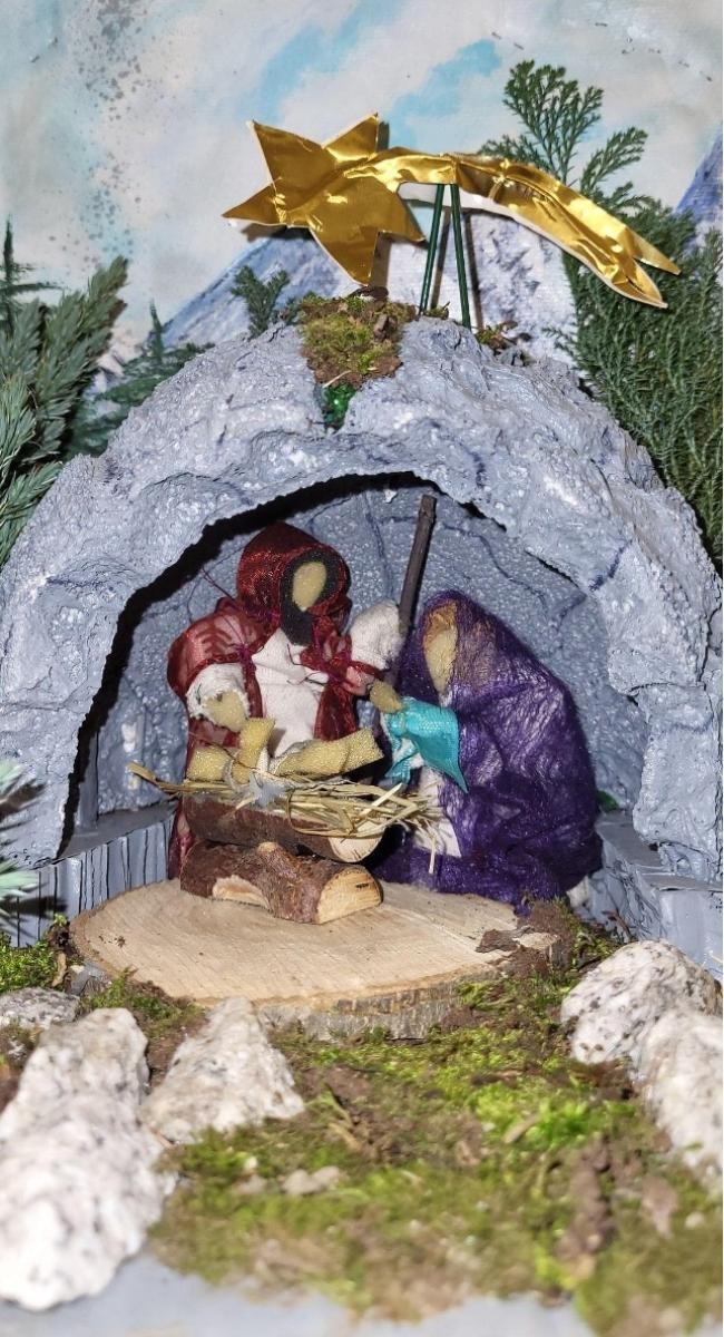 Zdjęcie w galerii na portalu naszraciborz.pl: Rodzinna Szopka Bożonarodzeniowa. Poznajcie laureatów wiadomości z regionu