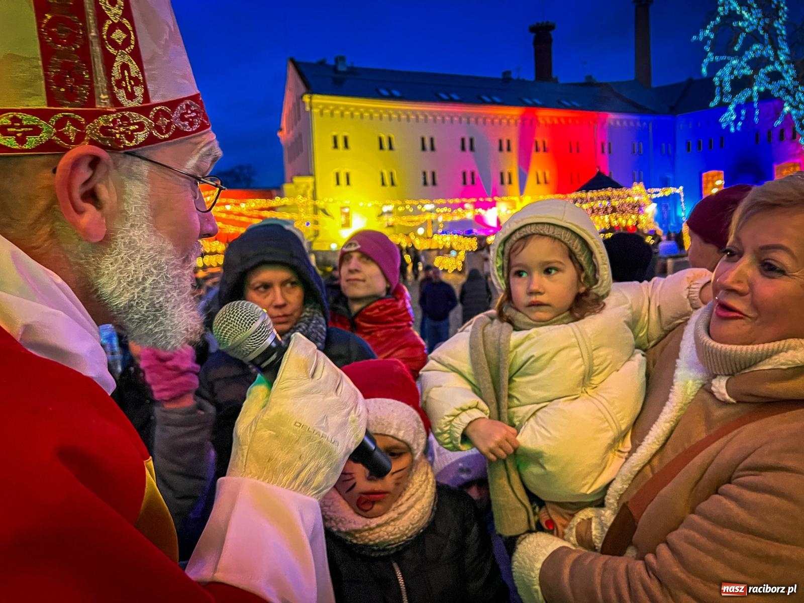 Zdjęcie w galerii na portalu naszraciborz.pl: Bajkowy zamek 2024 za nami. Cztery weekendy przedświątecznej zabawy w dawnej siedzibie Piastów wiadomości z regionu