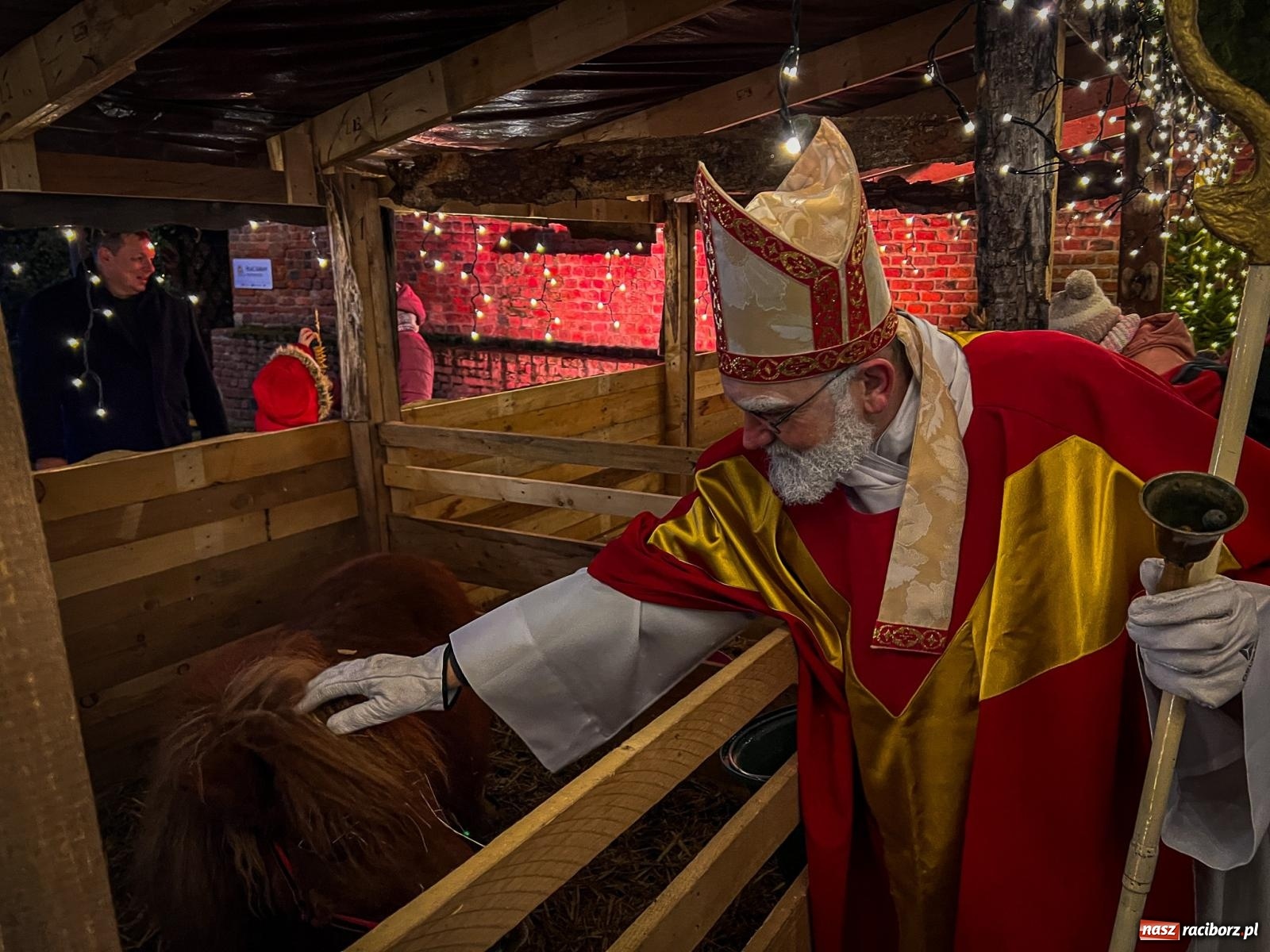 Zdjęcie w galerii na portalu naszraciborz.pl: Bajkowy zamek 2024 za nami. Cztery weekendy przedświątecznej zabawy w dawnej siedzibie Piastów wiadomości z regionu