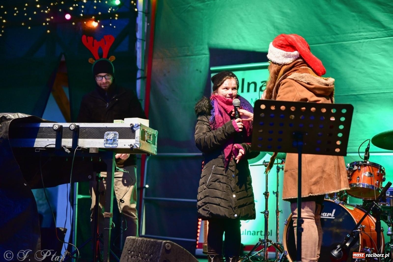 Zdjęcie w galerii na portalu naszraciborz.pl: Bajkowy zamek 2024 za nami. Cztery weekendy przedświątecznej zabawy w dawnej siedzibie Piastów wiadomości z regionu