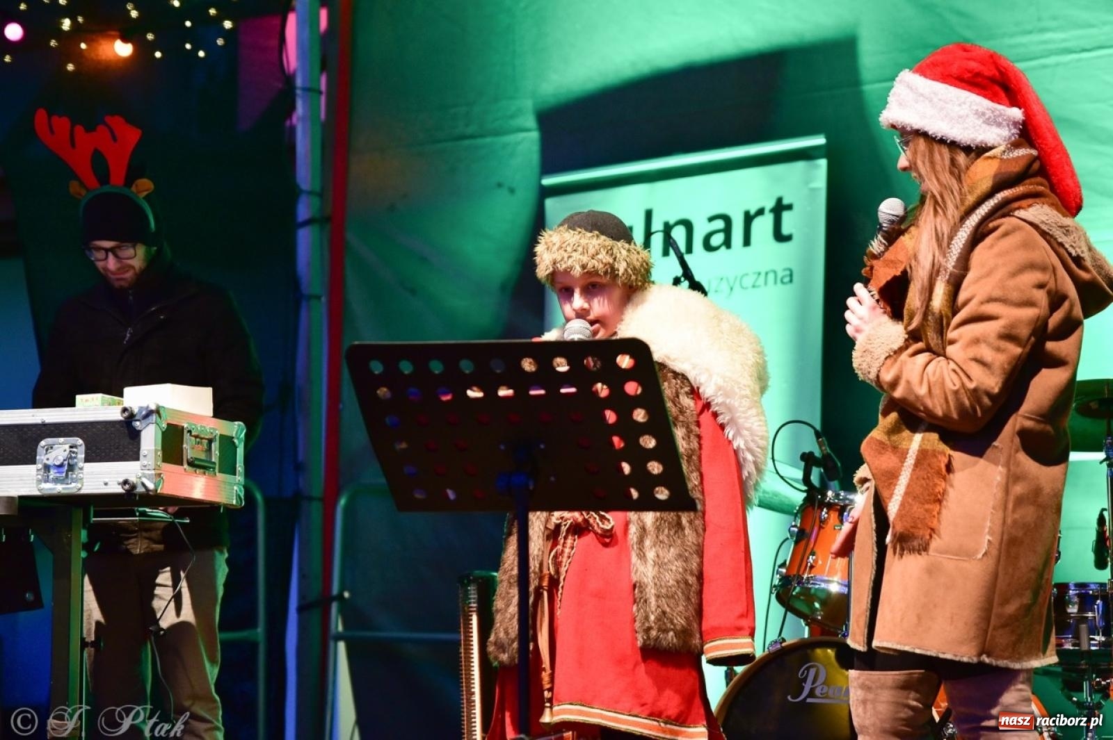 Zdjęcie w galerii na portalu naszraciborz.pl: Bajkowy zamek 2024 za nami. Cztery weekendy przedświątecznej zabawy w dawnej siedzibie Piastów wiadomości z regionu