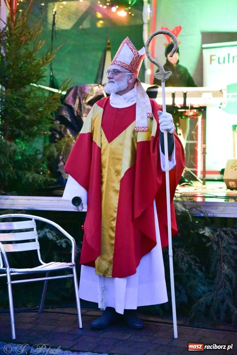 Zdjęcie w galerii na portalu naszraciborz.pl: Bajkowy zamek 2024 za nami. Cztery weekendy przedświątecznej zabawy w dawnej siedzibie Piastów wiadomości z regionu