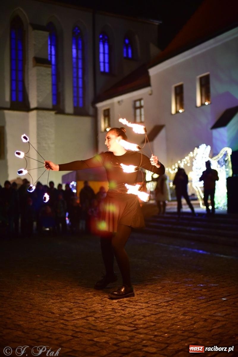 Zdjęcie w galerii na portalu naszraciborz.pl: Bajkowy zamek 2024 za nami. Cztery weekendy przedświątecznej zabawy w dawnej siedzibie Piastów wiadomości z regionu