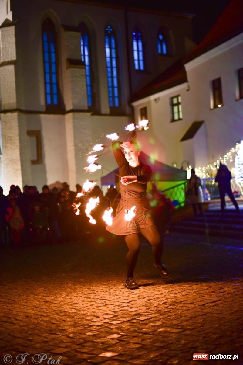 Zdjęcie w galerii na portalu naszraciborz.pl: Bajkowy zamek 2024 za nami. Cztery weekendy przedświątecznej zabawy w dawnej siedzibie Piastów wiadomości z regionu