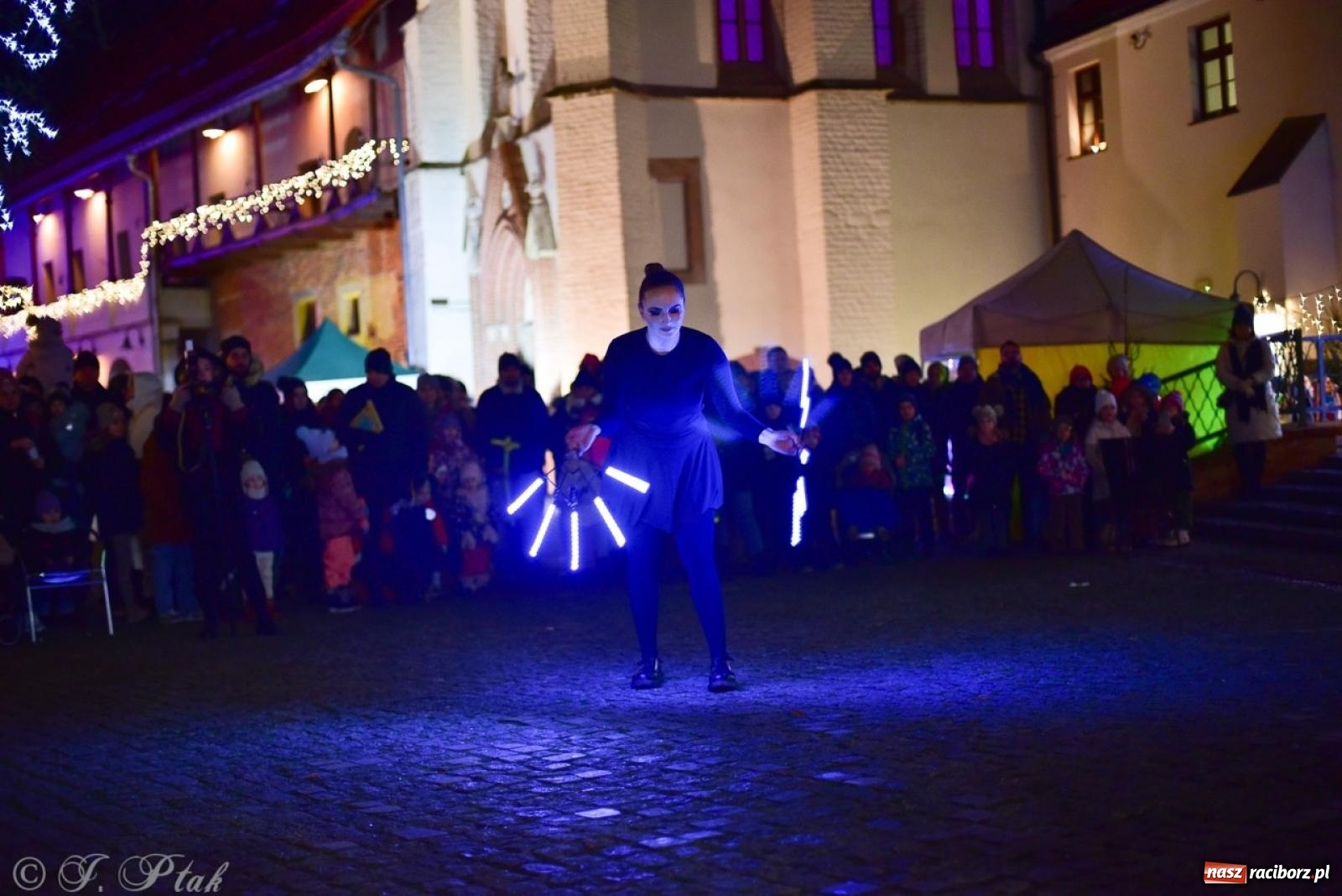 Zdjęcie w galerii na portalu naszraciborz.pl: Bajkowy zamek 2024 za nami. Cztery weekendy przedświątecznej zabawy w dawnej siedzibie Piastów wiadomości z regionu