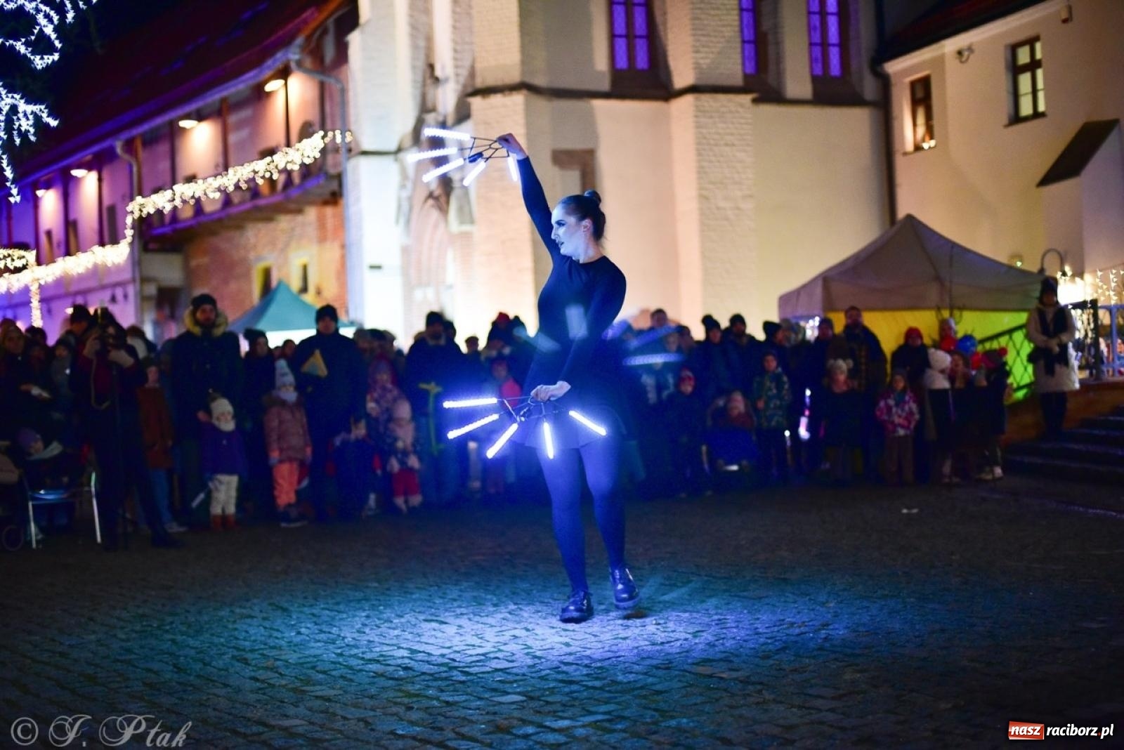 Zdjęcie w galerii na portalu naszraciborz.pl: Bajkowy zamek 2024 za nami. Cztery weekendy przedświątecznej zabawy w dawnej siedzibie Piastów wiadomości z regionu