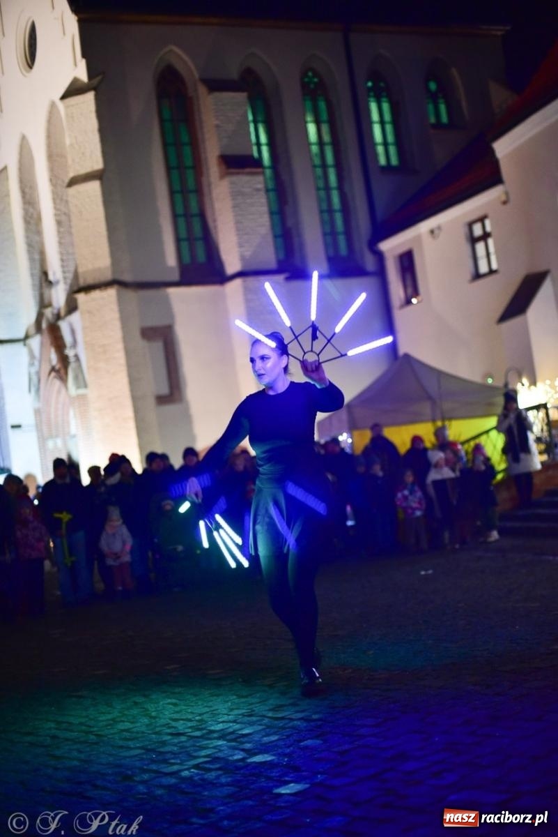 Zdjęcie w galerii na portalu naszraciborz.pl: Bajkowy zamek 2024 za nami. Cztery weekendy przedświątecznej zabawy w dawnej siedzibie Piastów wiadomości z regionu