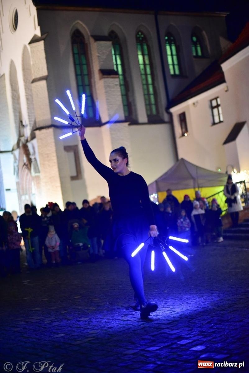 Zdjęcie w galerii na portalu naszraciborz.pl: Bajkowy zamek 2024 za nami. Cztery weekendy przedświątecznej zabawy w dawnej siedzibie Piastów wiadomości z regionu