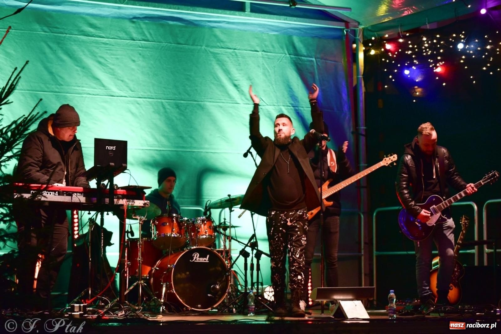 Zdjęcie w galerii na portalu naszraciborz.pl: Bajkowy zamek 2024 za nami. Cztery weekendy przedświątecznej zabawy w dawnej siedzibie Piastów wiadomości z regionu