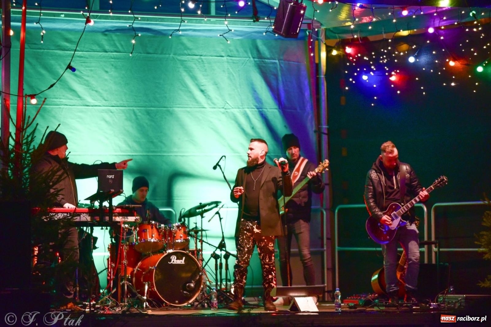 Zdjęcie w galerii na portalu naszraciborz.pl: Bajkowy zamek 2024 za nami. Cztery weekendy przedświątecznej zabawy w dawnej siedzibie Piastów wiadomości z regionu