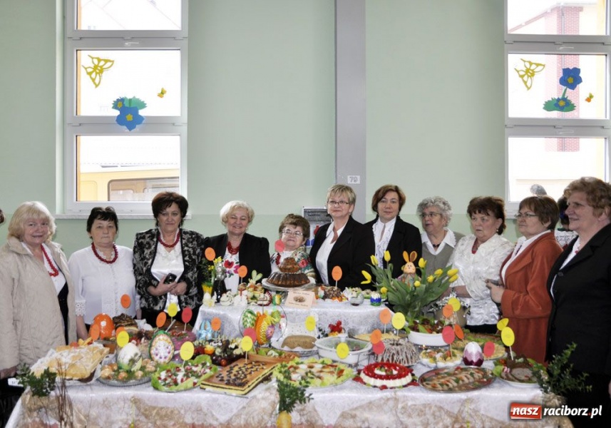 Zdjęcie w galerii na portalu naszraciborz.pl: W Pietrowicach serwowano super jadło wiadomości z regionu