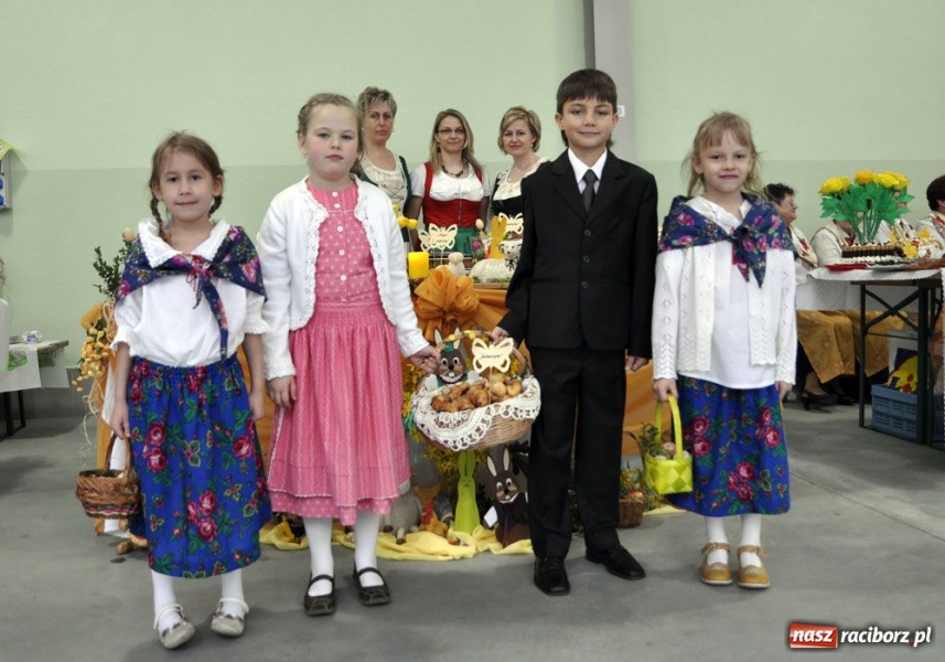 Zdjęcie w galerii na portalu naszraciborz.pl: W Pietrowicach serwowano super jadło wiadomości z regionu