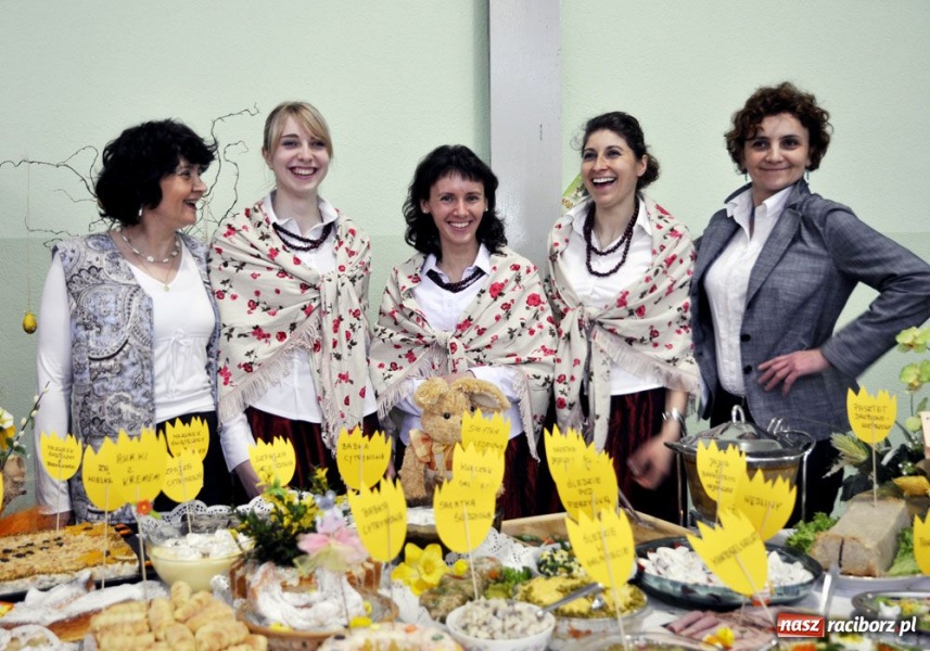 Zdjęcie w galerii na portalu naszraciborz.pl: W Pietrowicach serwowano super jadło wiadomości z regionu