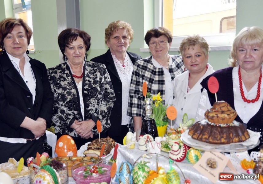 Zdjęcie w galerii na portalu naszraciborz.pl: W Pietrowicach serwowano super jadło wiadomości z regionu