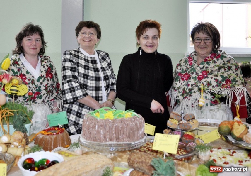 Zdjęcie w galerii na portalu naszraciborz.pl: W Pietrowicach serwowano super jadło wiadomości z regionu