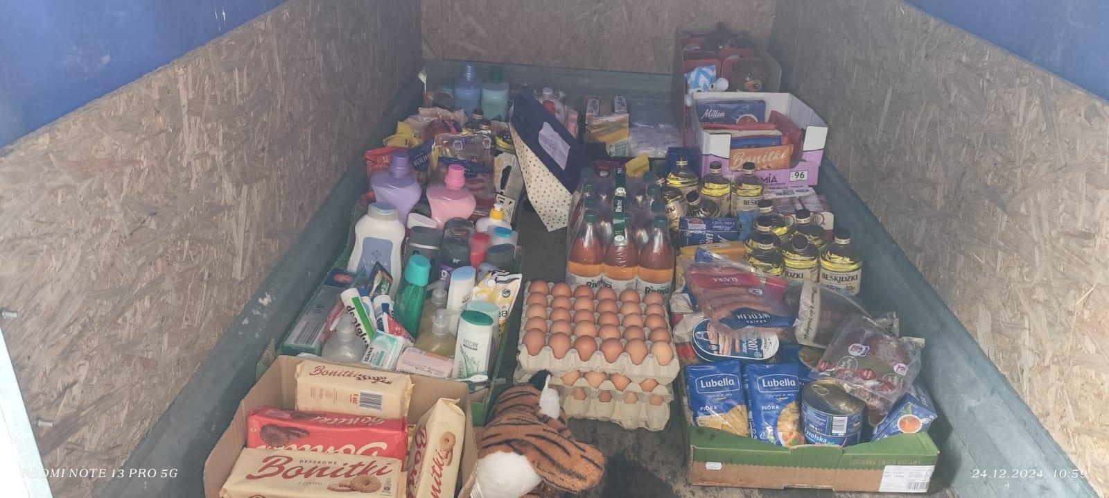 Zdjęcie w galerii na portalu naszraciborz.pl: Zakończyła się coroczna akcja charytatywna na rzecz Domu Samotnej Matki Maja i Domu dla Dzieci w Pogrzebieniu wiadomości z regionu