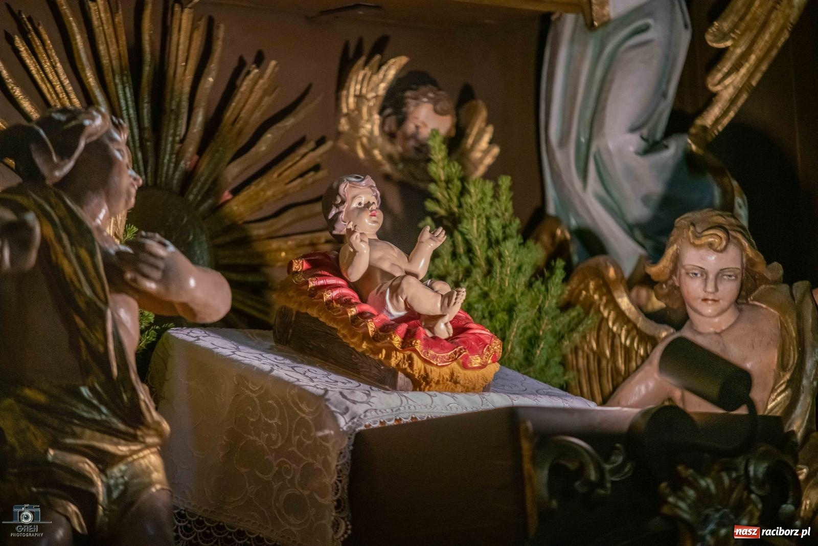 Zdjęcie w galerii na portalu naszraciborz.pl: Tradycja szopek bożonarodzeniowych w raciborskich kościołach [FOTO] wiadomości z regionu
