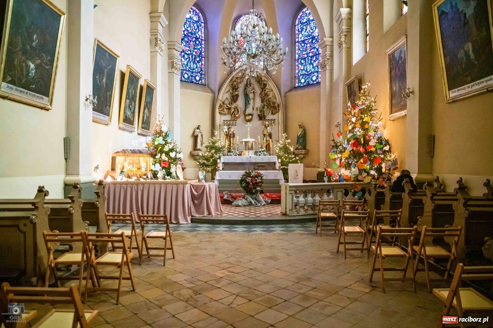 Zdjęcie w galerii na portalu naszraciborz.pl: Tradycja szopek bożonarodzeniowych w raciborskich kościołach [FOTO] wiadomości z regionu