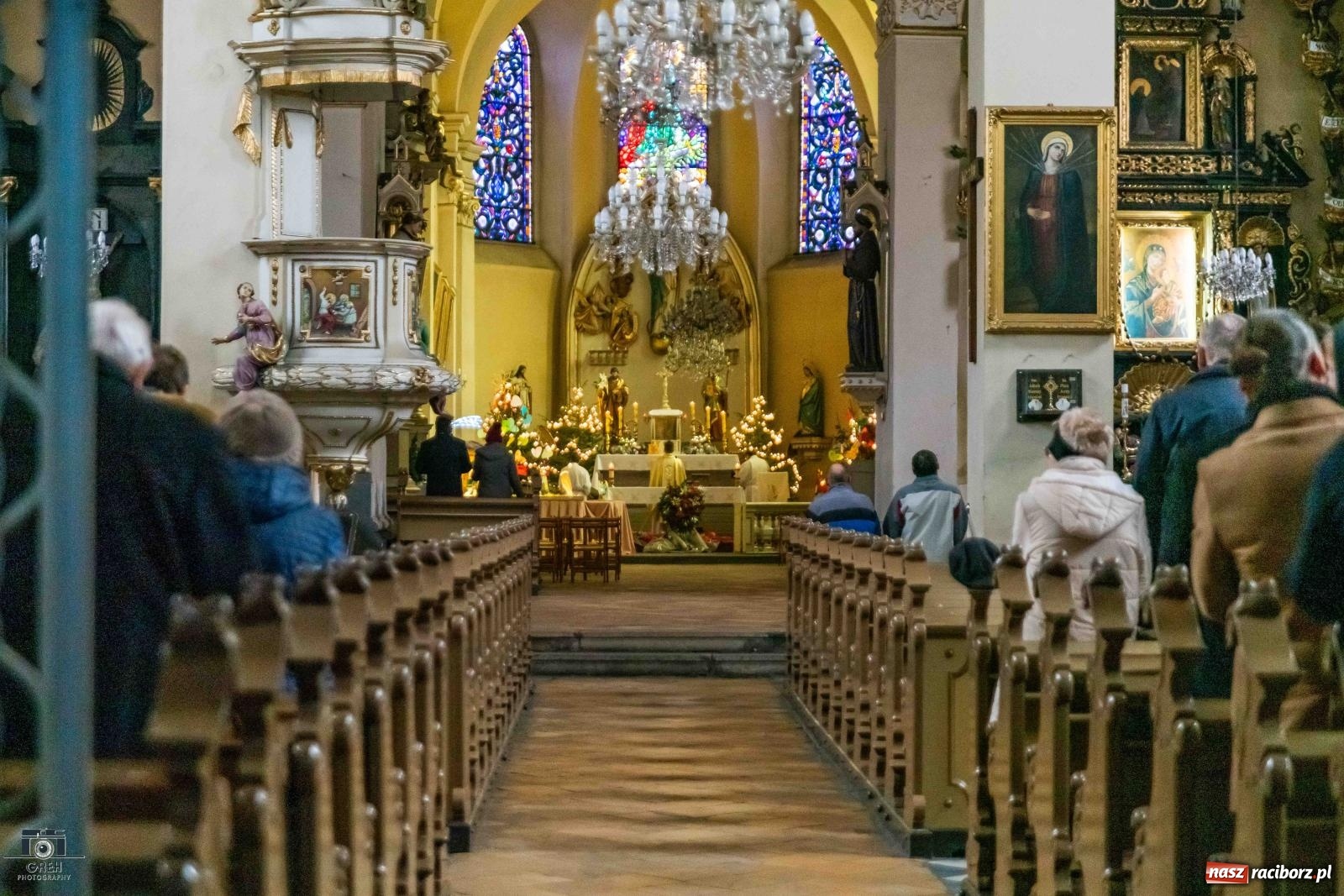 Zdjęcie w galerii na portalu naszraciborz.pl: Tradycja szopek bożonarodzeniowych w raciborskich kościołach [FOTO] wiadomości z regionu