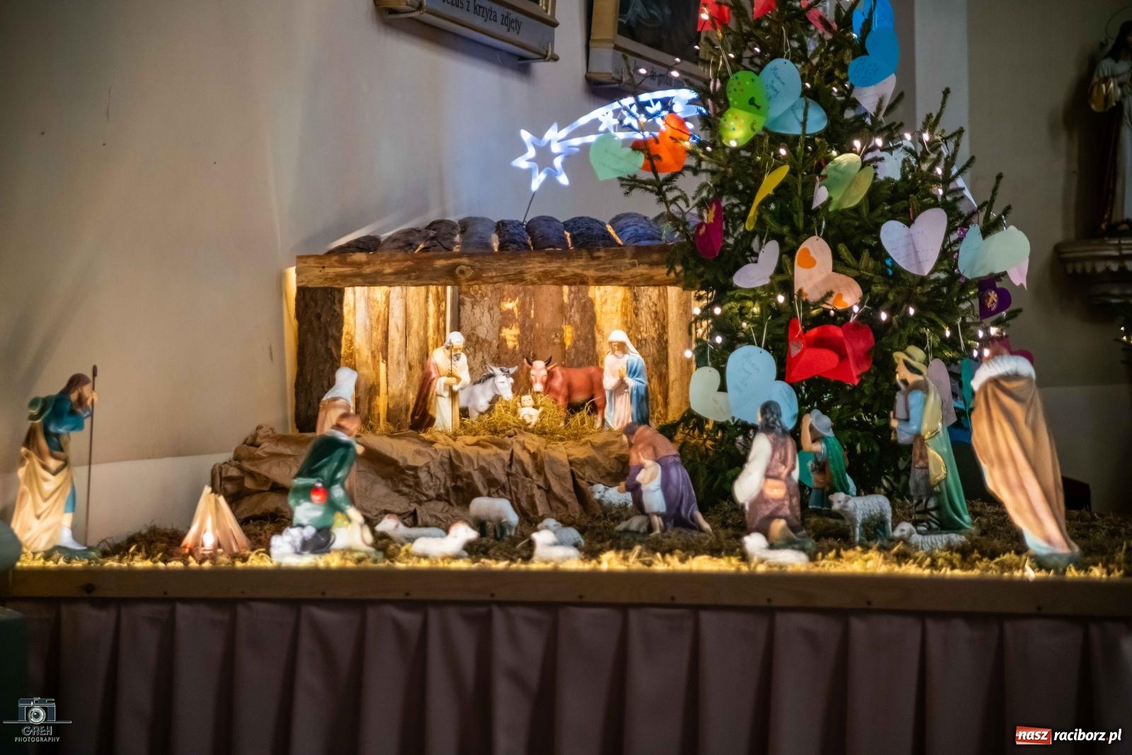 Zdjęcie w galerii na portalu naszraciborz.pl: Tradycja szopek bożonarodzeniowych w raciborskich kościołach [FOTO] wiadomości z regionu