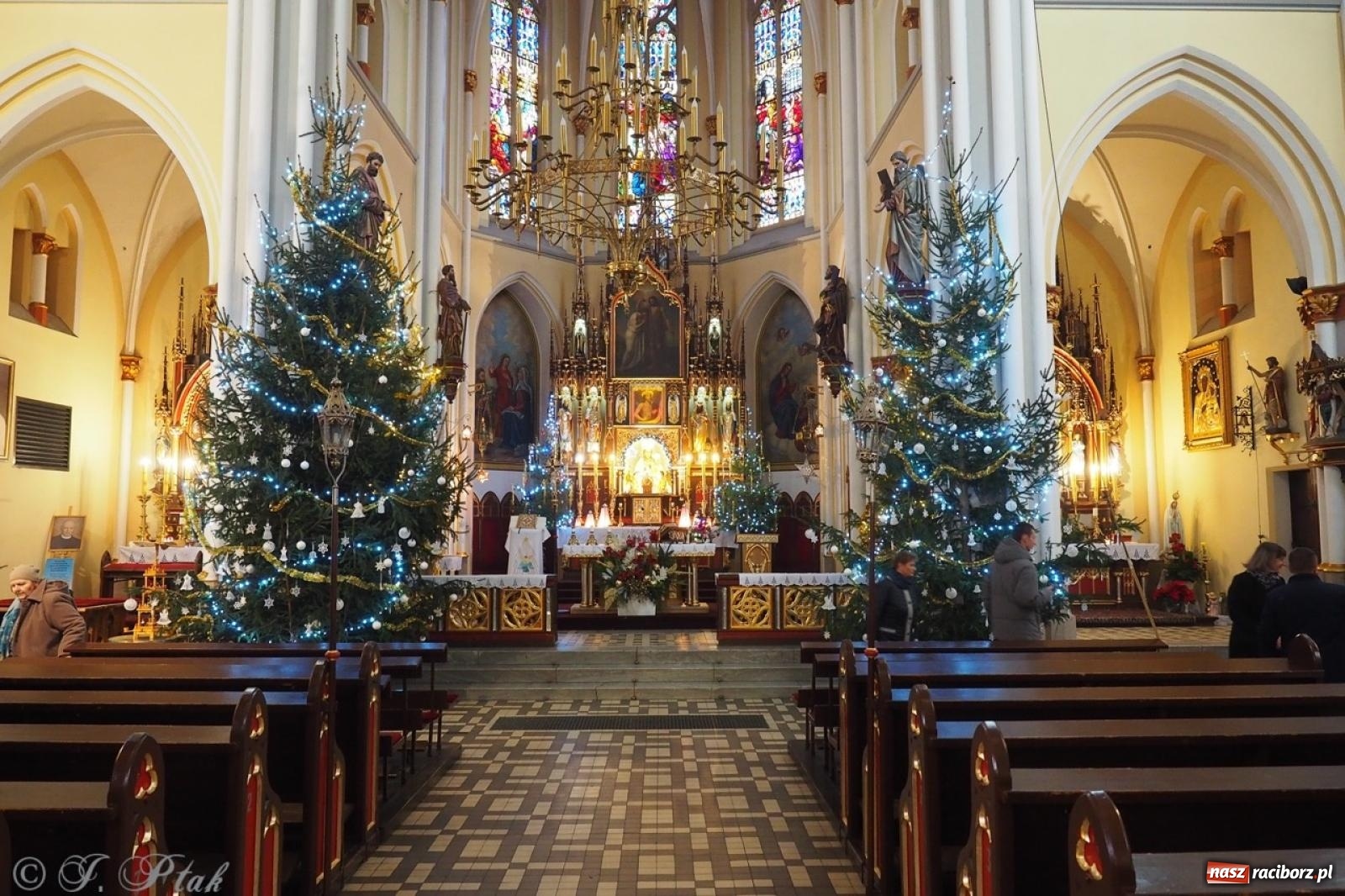 Zdjęcie w galerii na portalu naszraciborz.pl: Tradycja szopek bożonarodzeniowych w raciborskich kościołach [FOTO] wiadomości z regionu