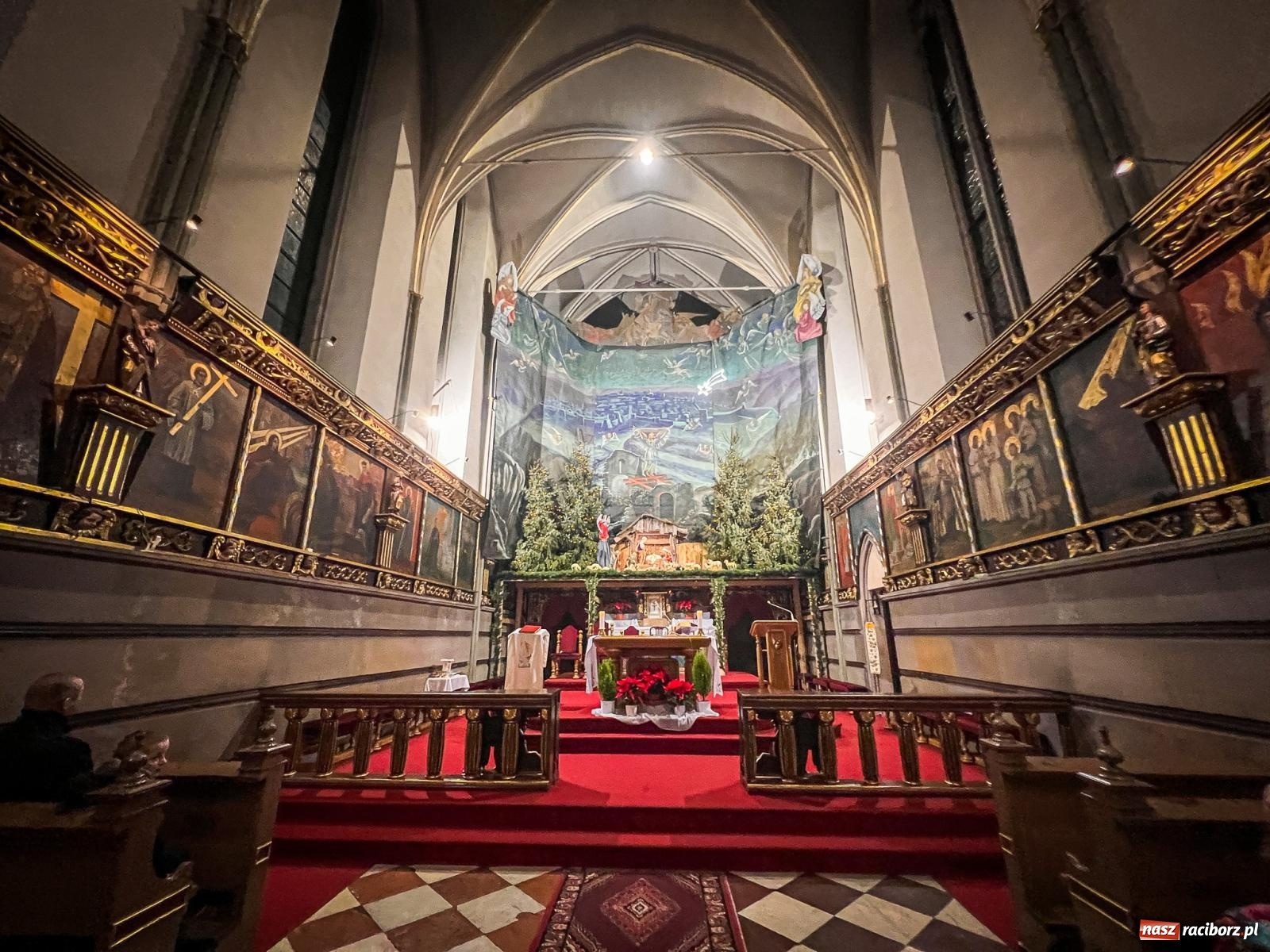 Zdjęcie w galerii na portalu naszraciborz.pl: Cicha noc, święta noc z raciborskiej fary [WIDEO] wiadomości z regionu