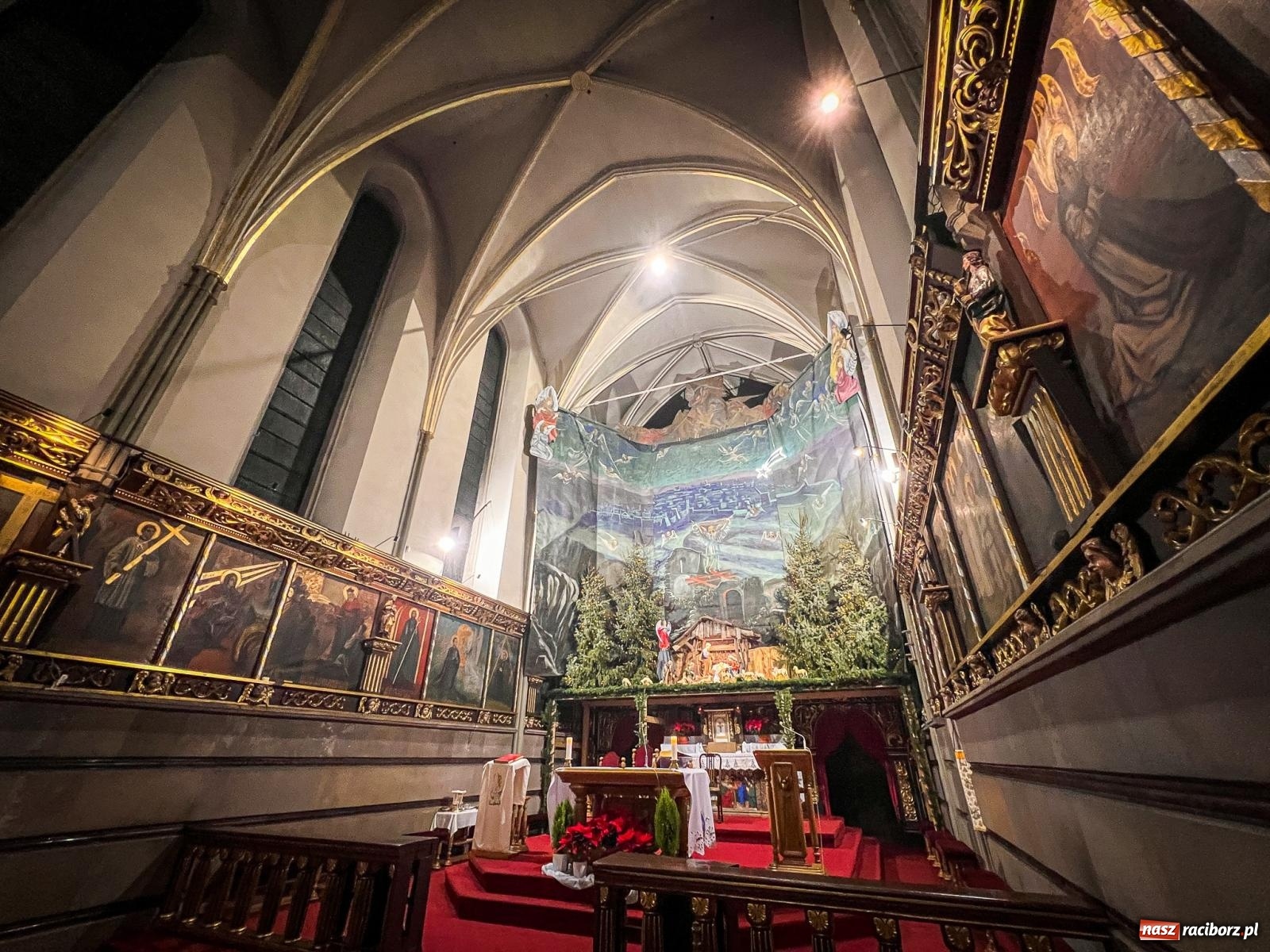 Zdjęcie w galerii na portalu naszraciborz.pl: Cicha noc, święta noc z raciborskiej fary [WIDEO] wiadomości z regionu