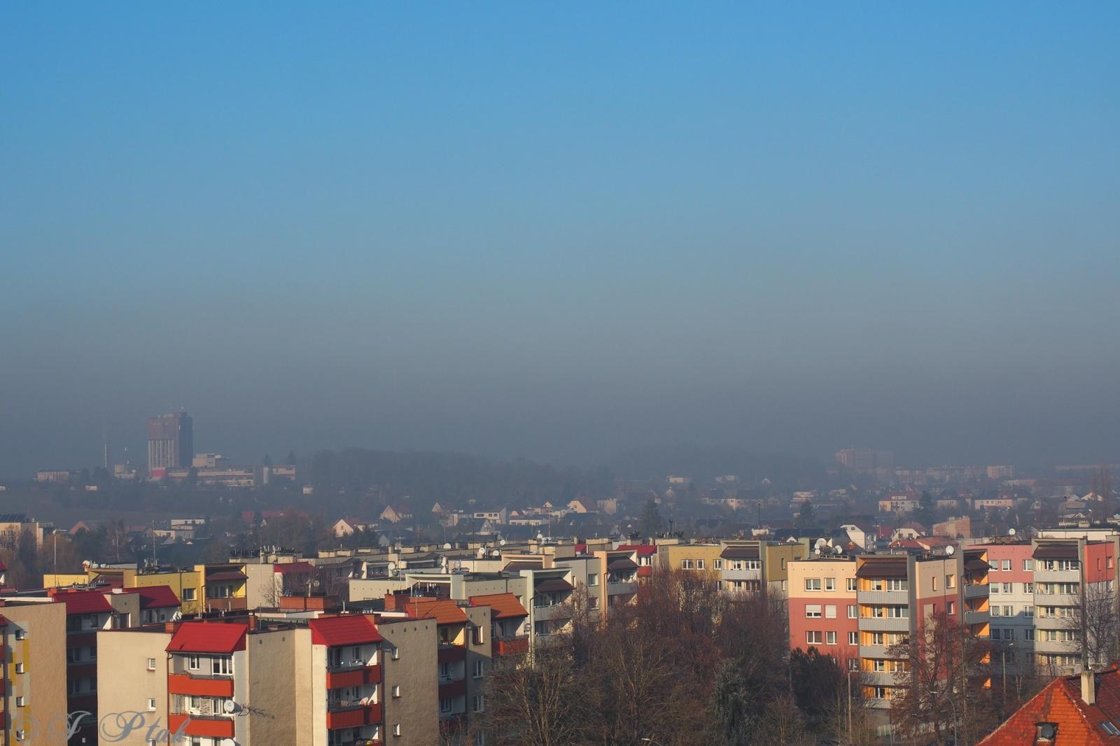 Zdjęcie w galerii na portalu naszraciborz.pl: Takie mamy dziś powietrze. Służby ostrzegają! [FOTO] wiadomości z regionu