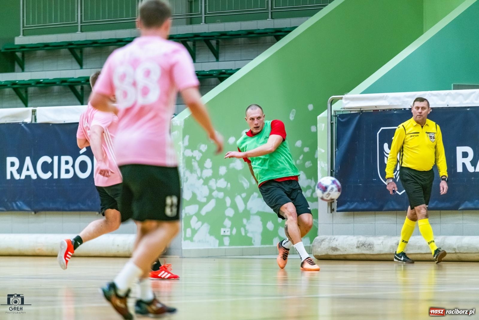 Zdjęcie w galerii na portalu naszraciborz.pl: HLPN. Ponad trzydzieści bramek w sobotnich starciach [FOTO] wiadomości z regionu