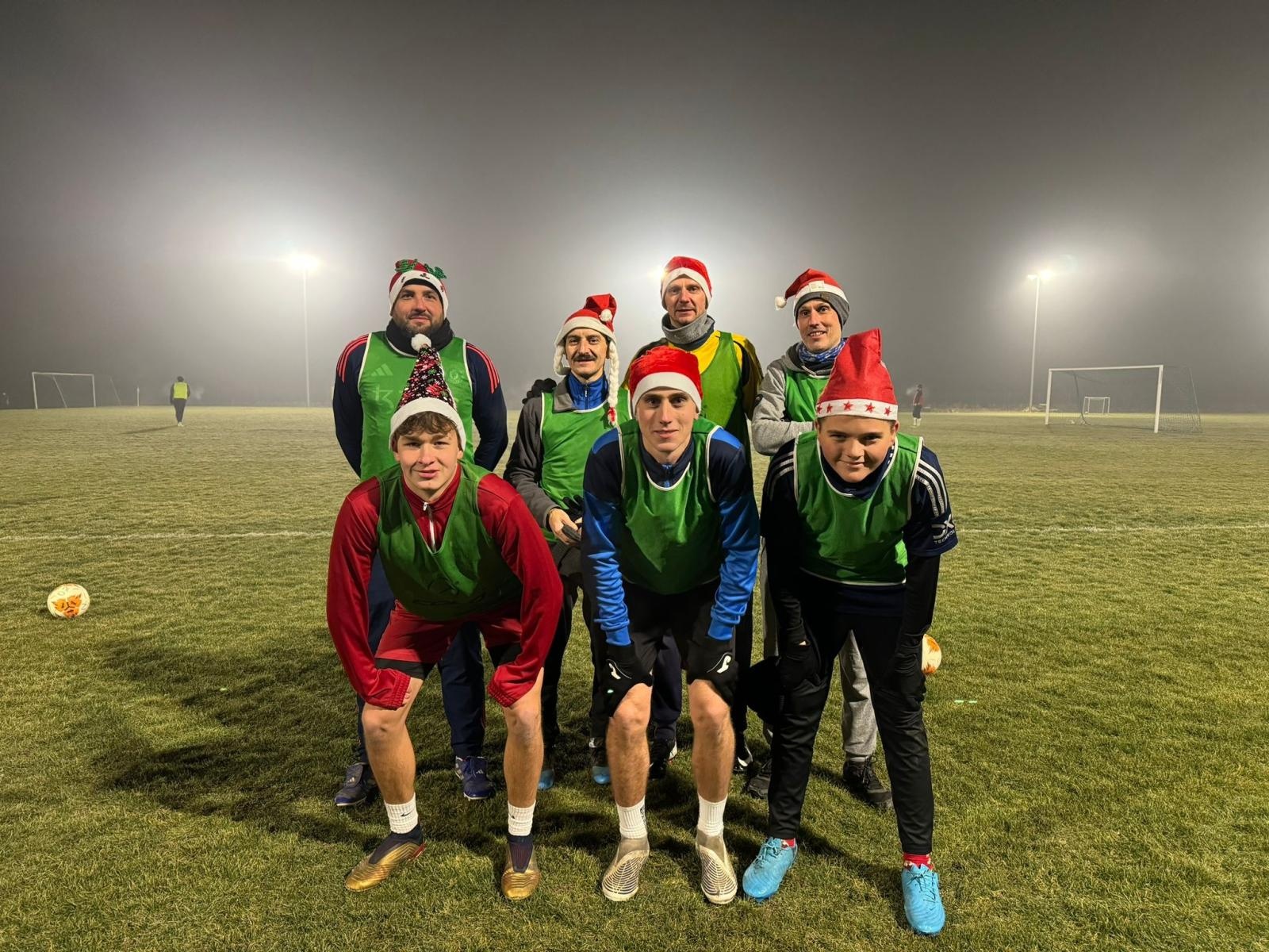 Zdjęcie w galerii na portalu naszraciborz.pl: Świąteczne Granie z LKS'em 07 Markowice – tradycja, która łączy! wiadomości z regionu