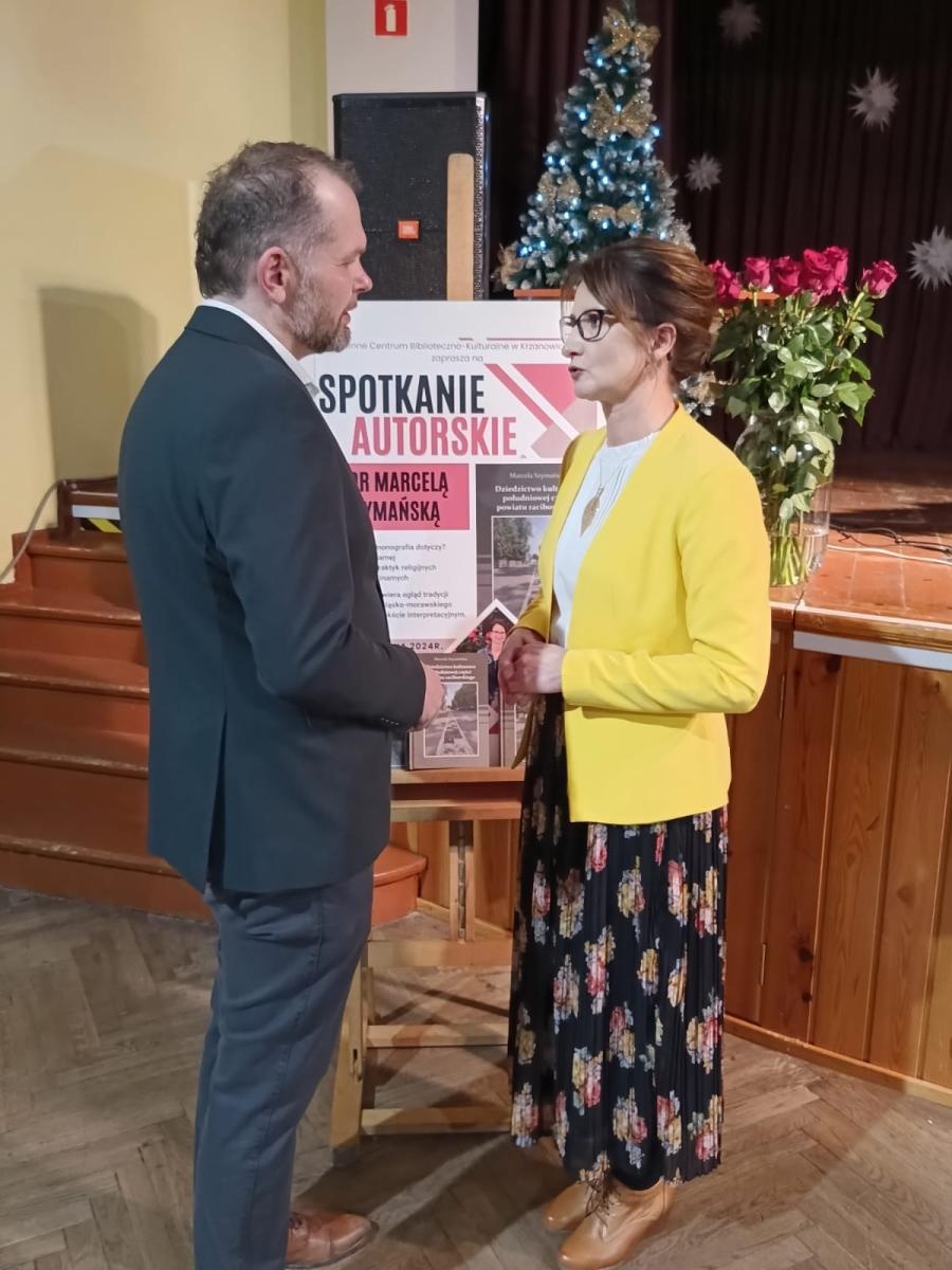 Zdjęcie w galerii na portalu naszraciborz.pl: Śląsko-morawskie pogranicze doczekało się kolejnej książki, tym razem dr Marceli Szymańskiej wiadomości z regionu