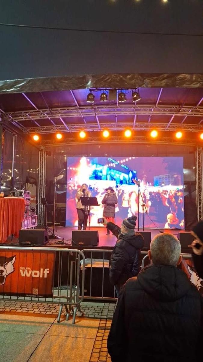 Zdjęcie w galerii na portalu naszraciborz.pl: Raciborzanki wystąpiły na jarmarku w Katowicach wiadomości z regionu