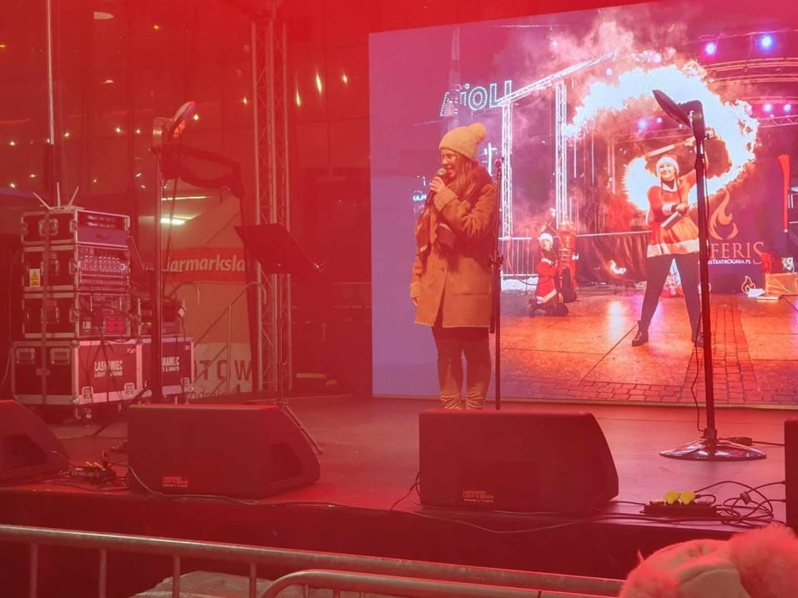 Zdjęcie w galerii na portalu naszraciborz.pl: Raciborzanki wystąpiły na jarmarku w Katowicach wiadomości z regionu