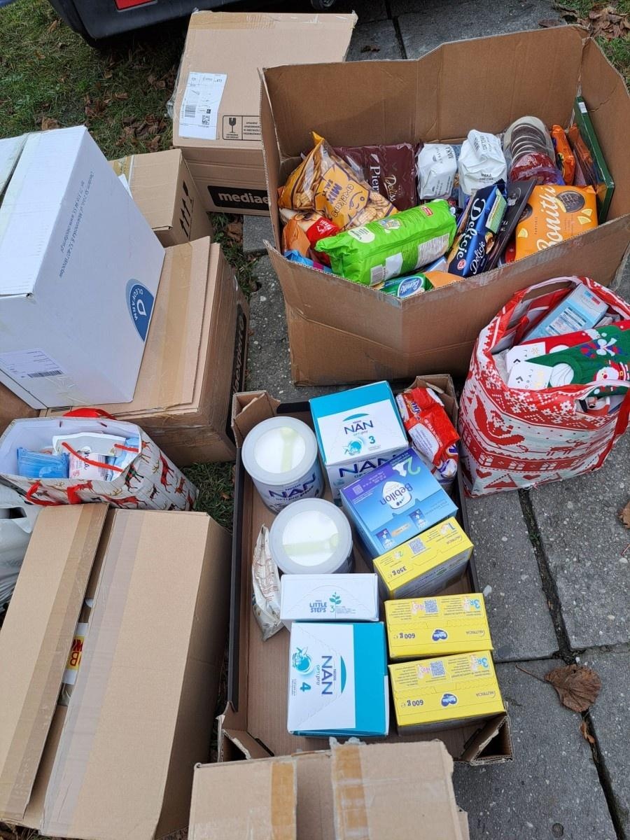 Zdjęcie w galerii na portalu naszraciborz.pl: Młodzieżowa Rada Miasta przeprowadziła świąteczną zbiórkę darów wiadomości z regionu