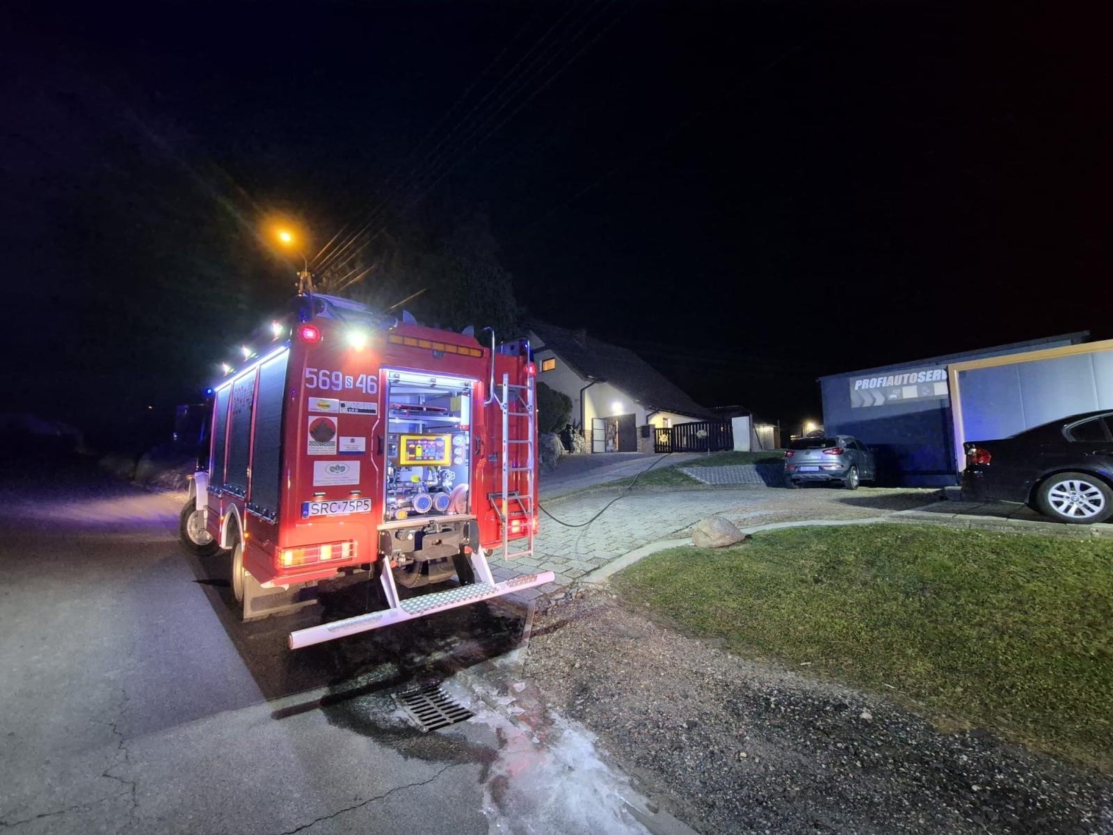 Zdjęcie w galerii na portalu naszraciborz.pl: Raport 998. Pożary, tlenek węgla i powalone drzewo wiadomości z regionu